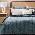 Evergrace 3 Pieces Luxurious Velvet King Quilts, Ultra Soft Lightweight Velvet Comforter Set, Matelasse Oversized Bedspread Cove