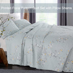 Exclusivo Mezcla Floral Quilt Set King Size, 3 Piece Soft Lightweight Flower Pattern Printed Light Blue Bedspreads Coverlet Bedd
