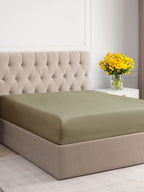 Queen Size Fitted Bed Sheet - Hotel Luxury Single Fitted Sheet Only - Fits Mattress Up To 16 - Extra Soft, Wrinkle Free, Breathable, And Cooling - Bottom Fitted Sheet - Khaki Single Fitted Sheet Only