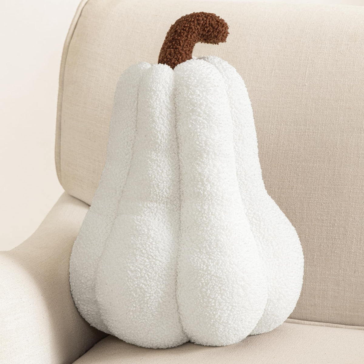 Phantoscope Teddy Fleece Squash Pumpkin Throw Pillows Ultra Soft Sherpa Decorative Cute 3D Shaped Cushion, White, 16 x 12 inches