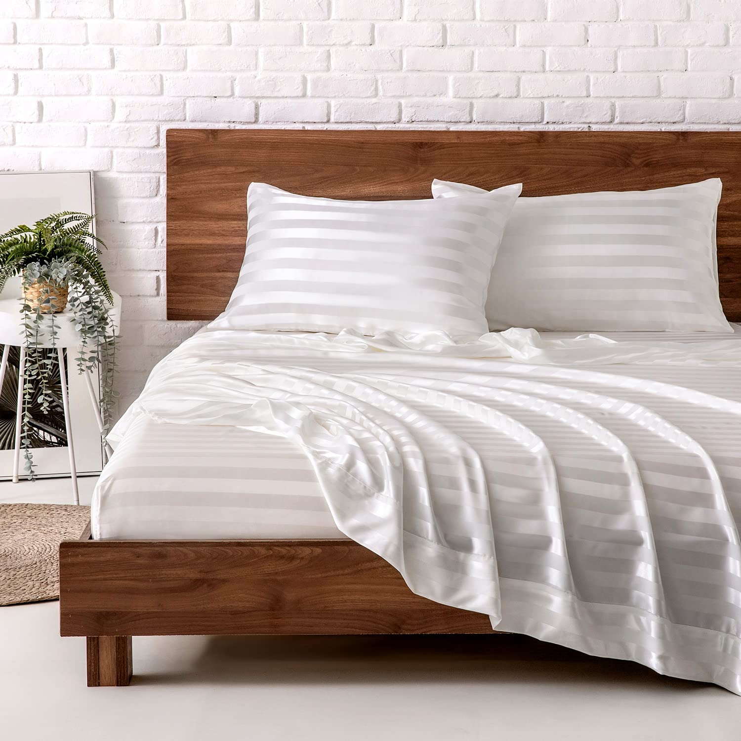 Mr&Hm Satin Bed Sheets, King Size Sheets Set, 4 Pcs Silky Bedding Set With 15 Inches Deep Pocket For Mattress(King, Ivory Stripe