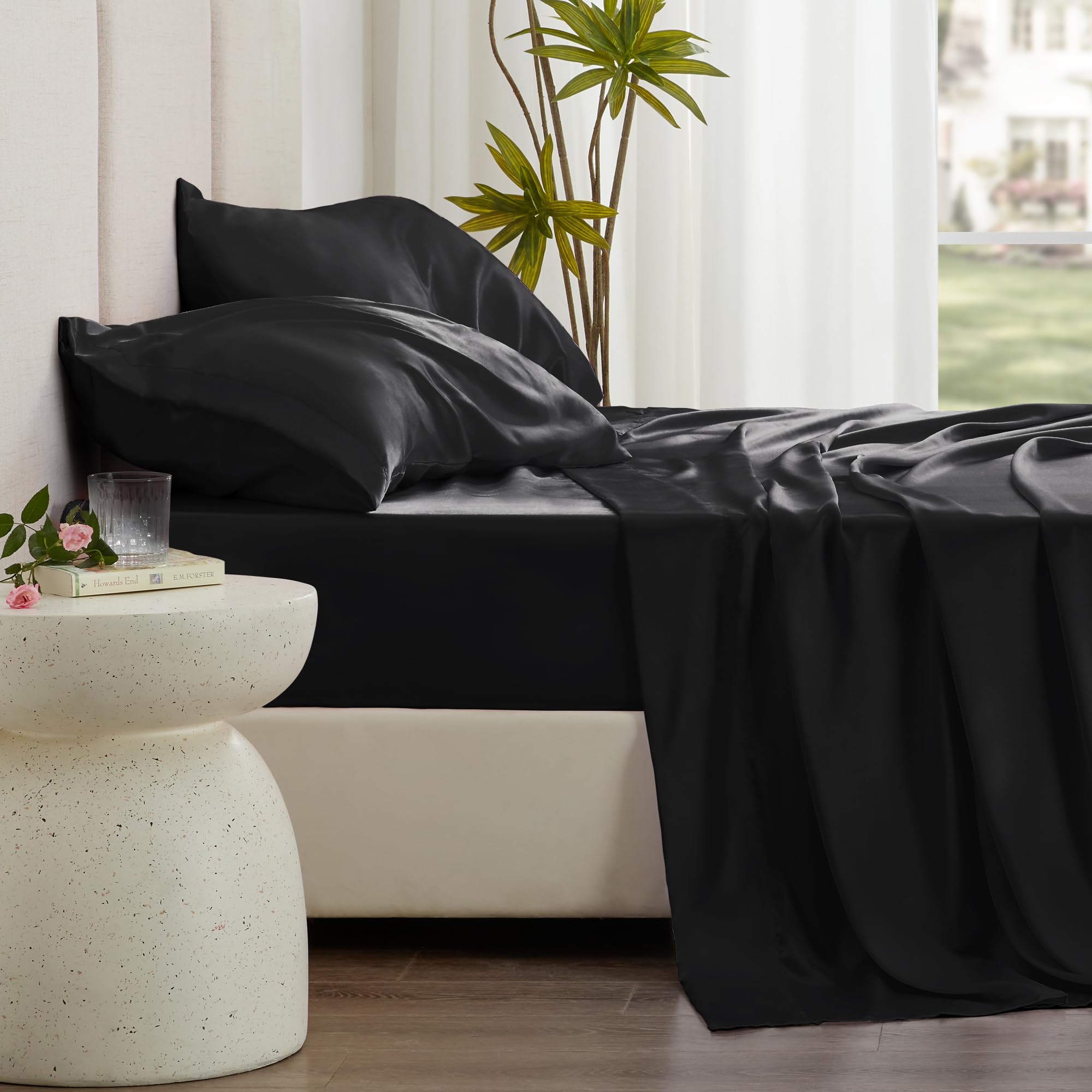 Love'S Cabin Twin Xl Satin Sheet Sets - 3 Piece Black Silky Satin Bed Sheets With Deep Pockets, Luxury Silk Feel Satin Sheet Set Twin Xl (1 Flat Sheet,1 Fitted Sheet,1 Pillow Case)