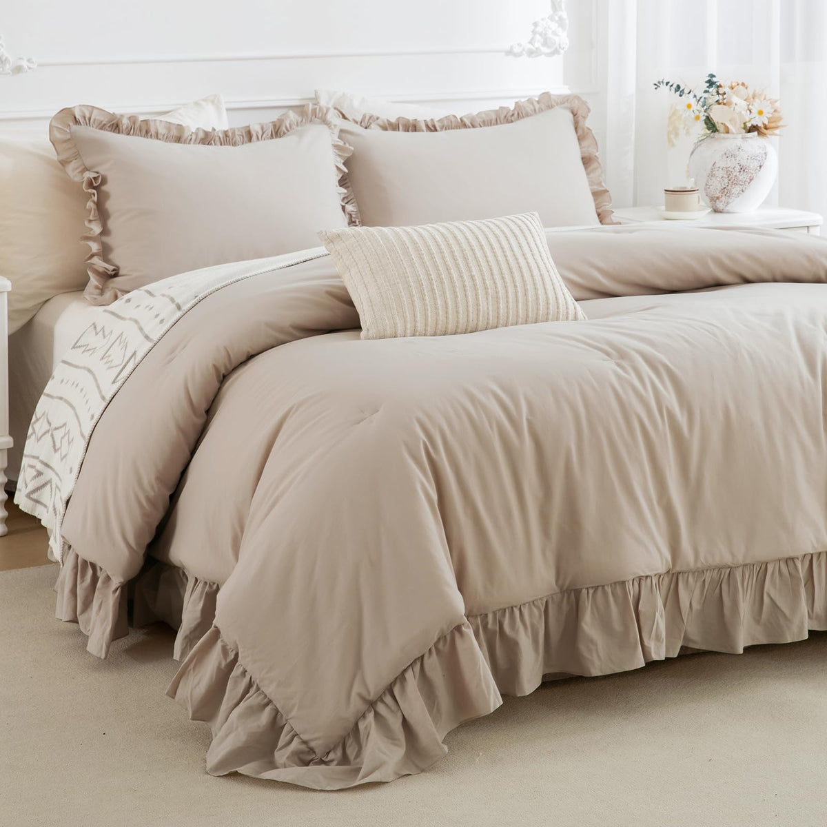 Cozytide Farmhouse King Size Comforter Set,100% Cotton Shabby Boho Chic Bedding Ruffled Linen Feel Textured King Bed Comforter V