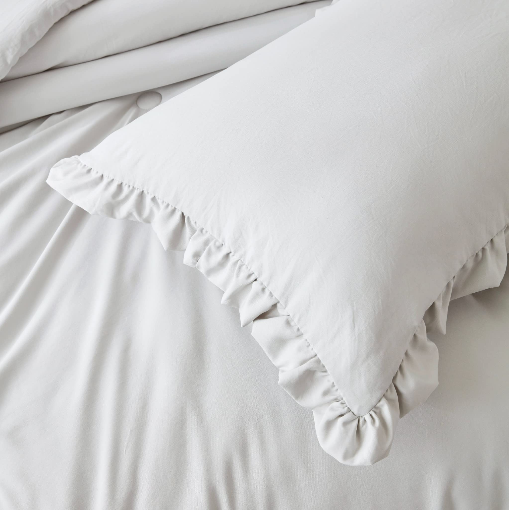 Chezmoi Collection Nora 2-Piece Ruffled Edge Trim Soft Washed Microfiber Comforter Set (Twin, Light Gray)