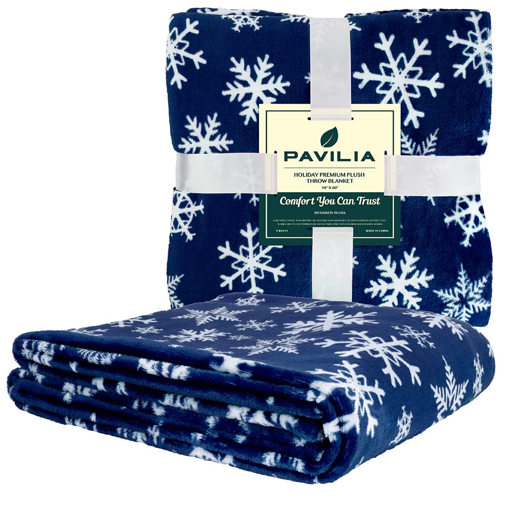 Pavilia Christmas Throw Blanket | Navy Snowflake Christmas Fleece Blanket | Soft, Plush, Warm Winter Cabin Throw, 50X60 (Navy/Wh