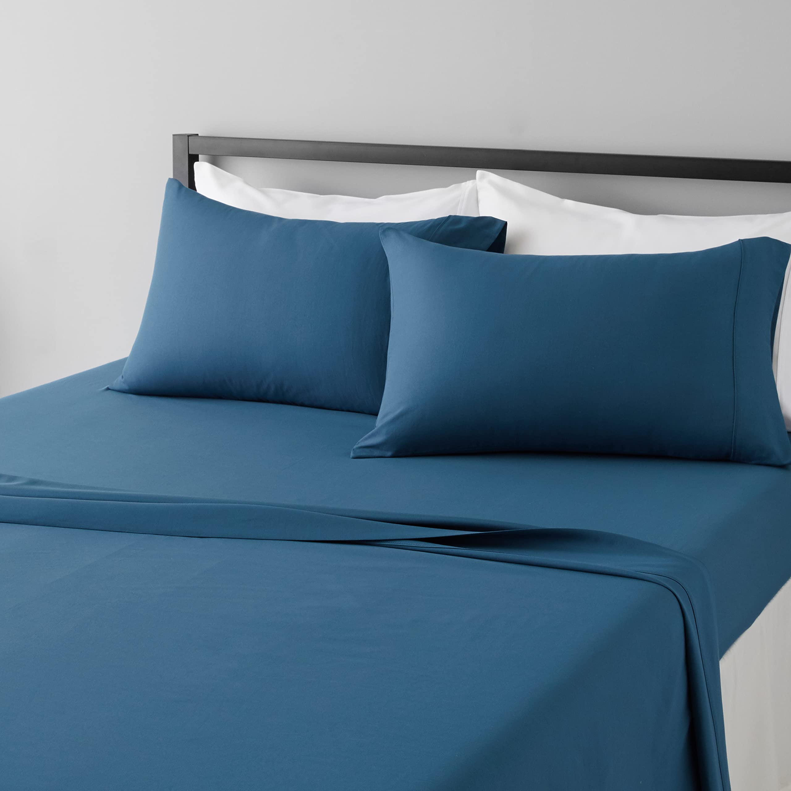 Amazon Basics Lightweight Super Soft Easy Care Microfiber 4-Piece Bed Sheet Set with 14-Inch Deep Pockets, Queen, Dark Teal, Sol