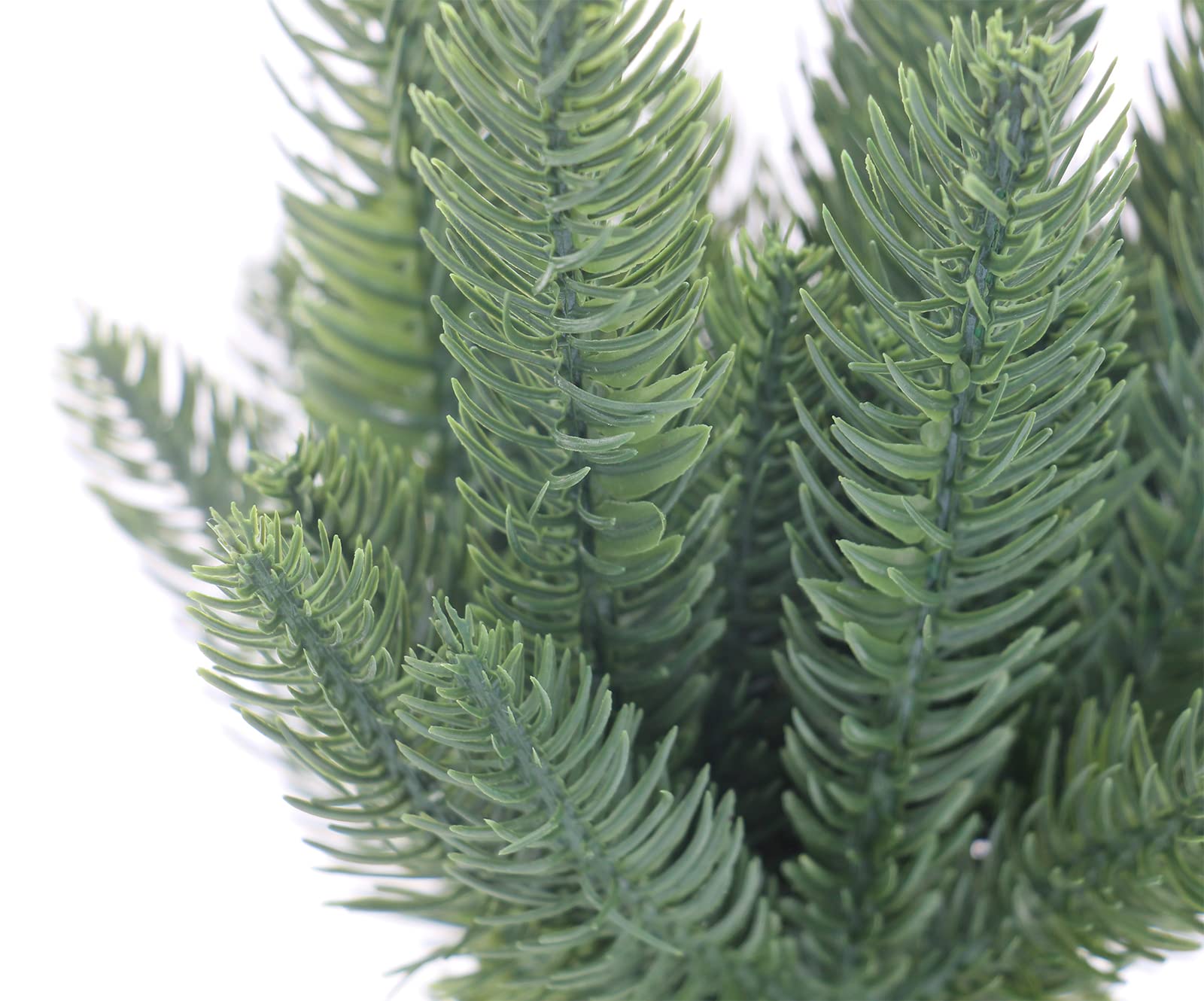 Hananona 100 Pcs Artificial Pine Branches Green Plants Pine Needles Diy Accessories For Garland Wreath Christmas And Home Garden