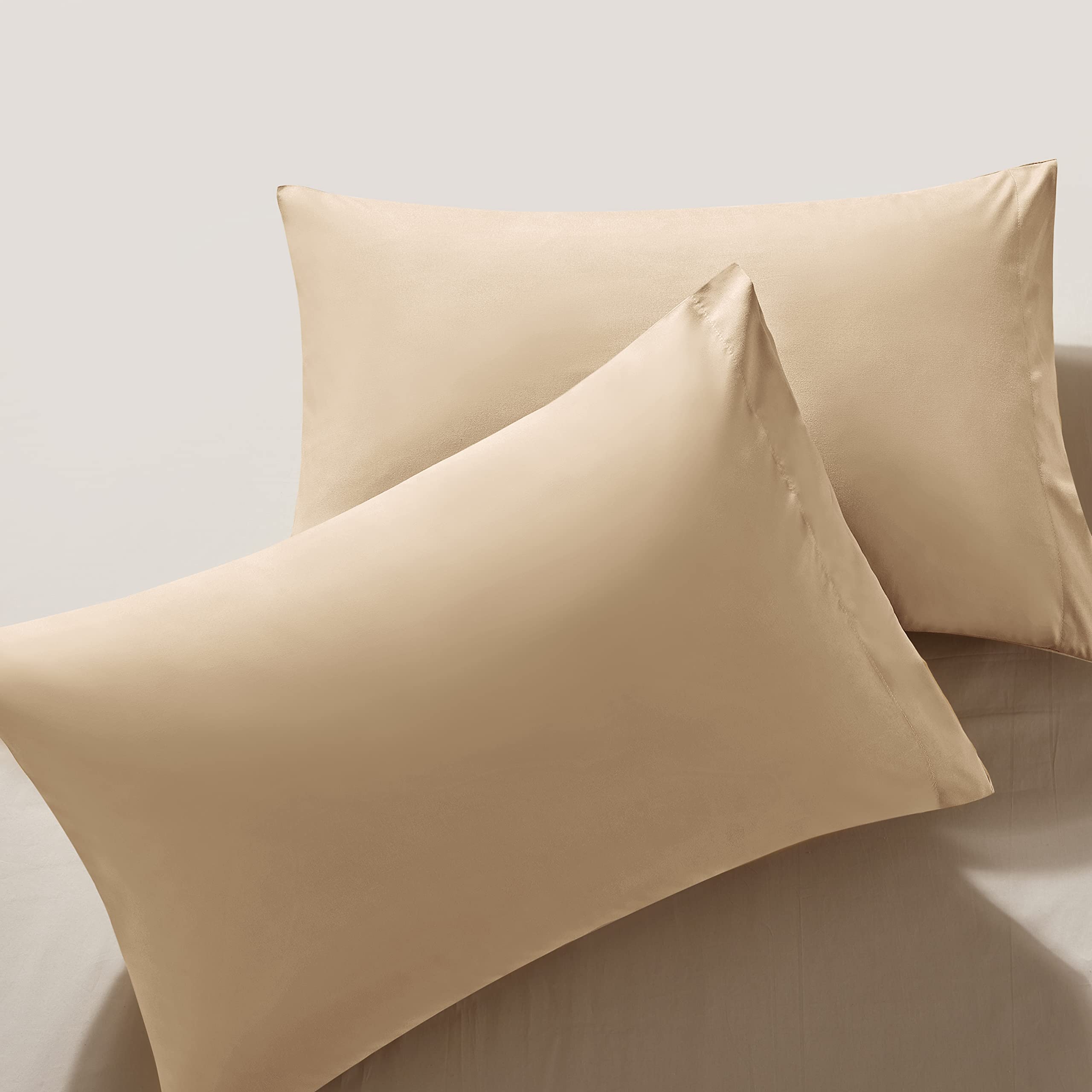 Milvowoc 2Pcs Brushed Microfiber Standard Pillowcases - 20 X 26 Inch, Camel Pillow Case Set Non Slip Envelope Pillow Cover With