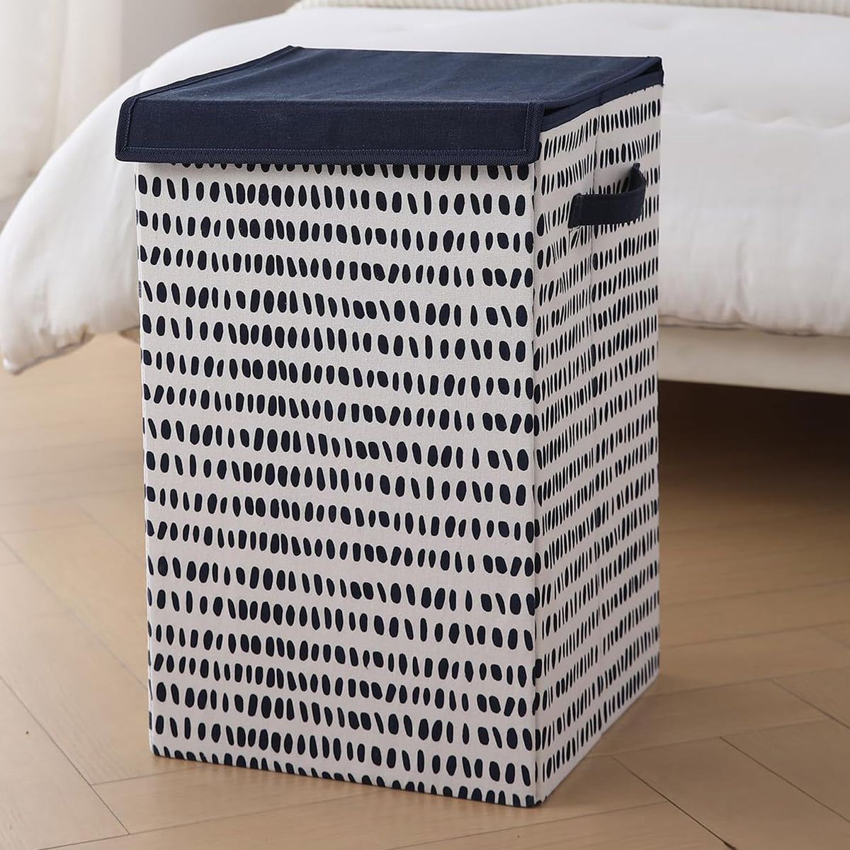 HOKIPO Foldable Laundry Basket for Clothes with Lid, Arrow (AR5319P4)