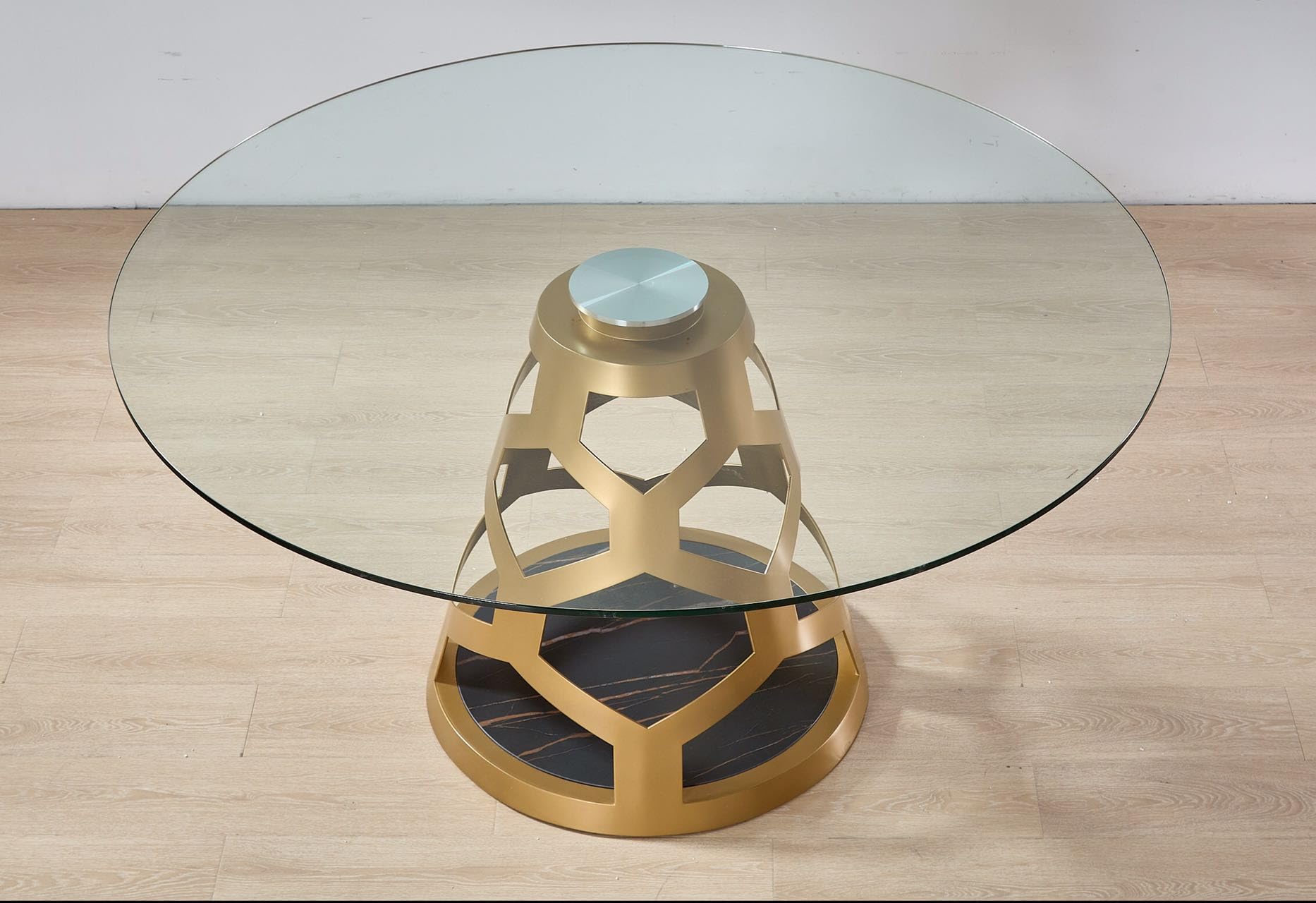 Neos Modern Furniture Round Clear Glass Gold Base Dining Table