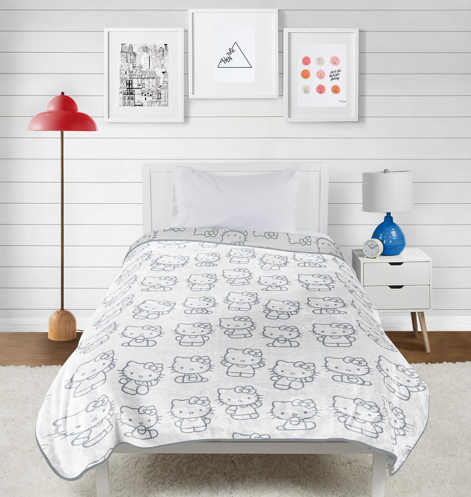 Hello Kitty White Kitties Plush Blanket - Measures 60 X 90 Inches, Kids Bedding - Super Soft Fleece Bedding