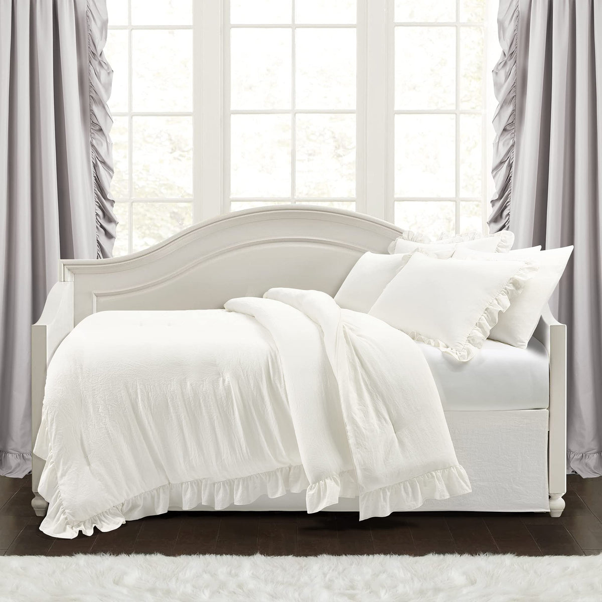 Lush Decor Reyna Ruffle Daybed Set - 6 Piece Cozy Ruffled Bedding Set - Timeless Elegance And Comfort - 68' W X 92' L, White