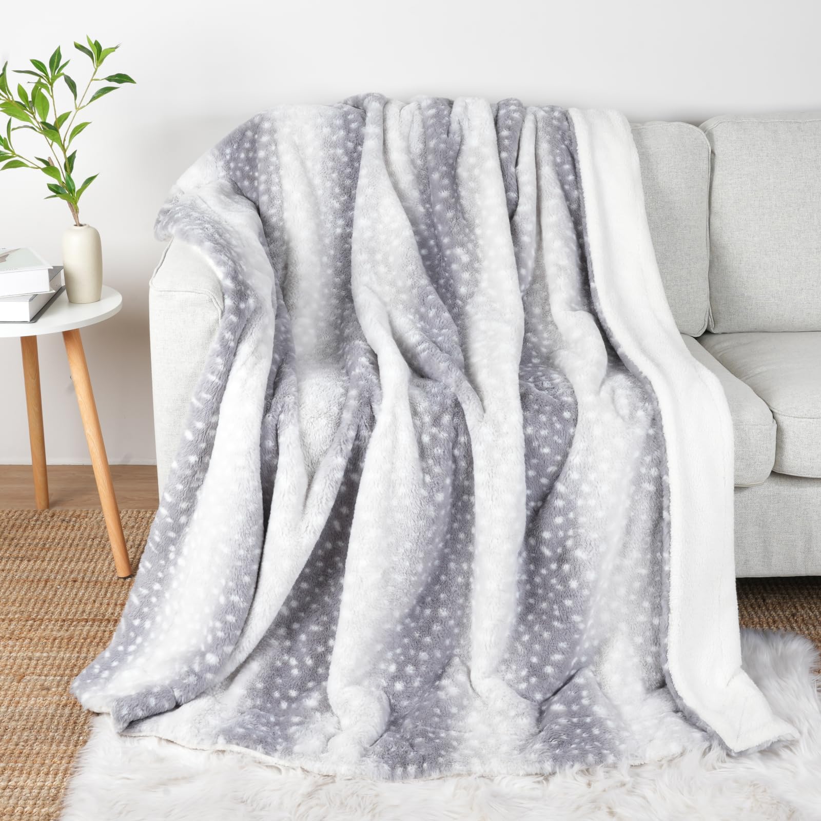 Cozy Bliss Luxury Faux Fur Throw Blanket Deer Print, Non Shedding Reversible Sherpa Blankets Super Soft Fuzzy Thick Warm Throws