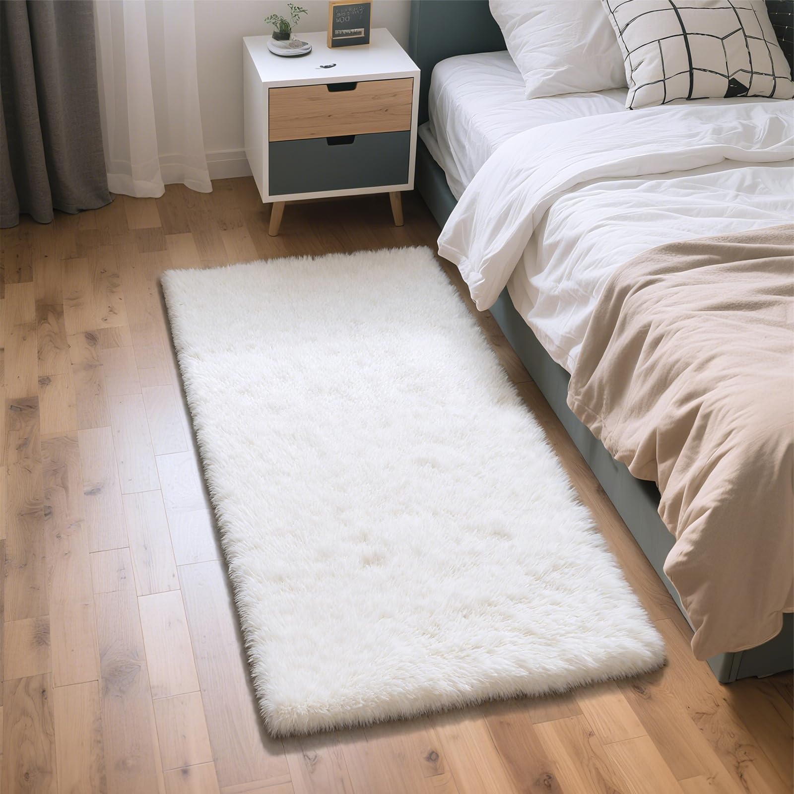 Fluffy Rug Shaggy Area Rug, White 3x5 Area Rugs for Bedroom, Small Bedside Rug, Soft Fluffy Shaggy Entryway Throw Rugs for Livin