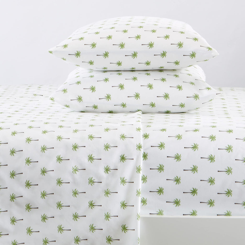 Great Bay Home Printed Coastal Microfiber Bed Sheets. Wrinkle Free, Deep Pockets, Beach Theme Sheet Set. Newport Collection (Twin, Palm Tree)