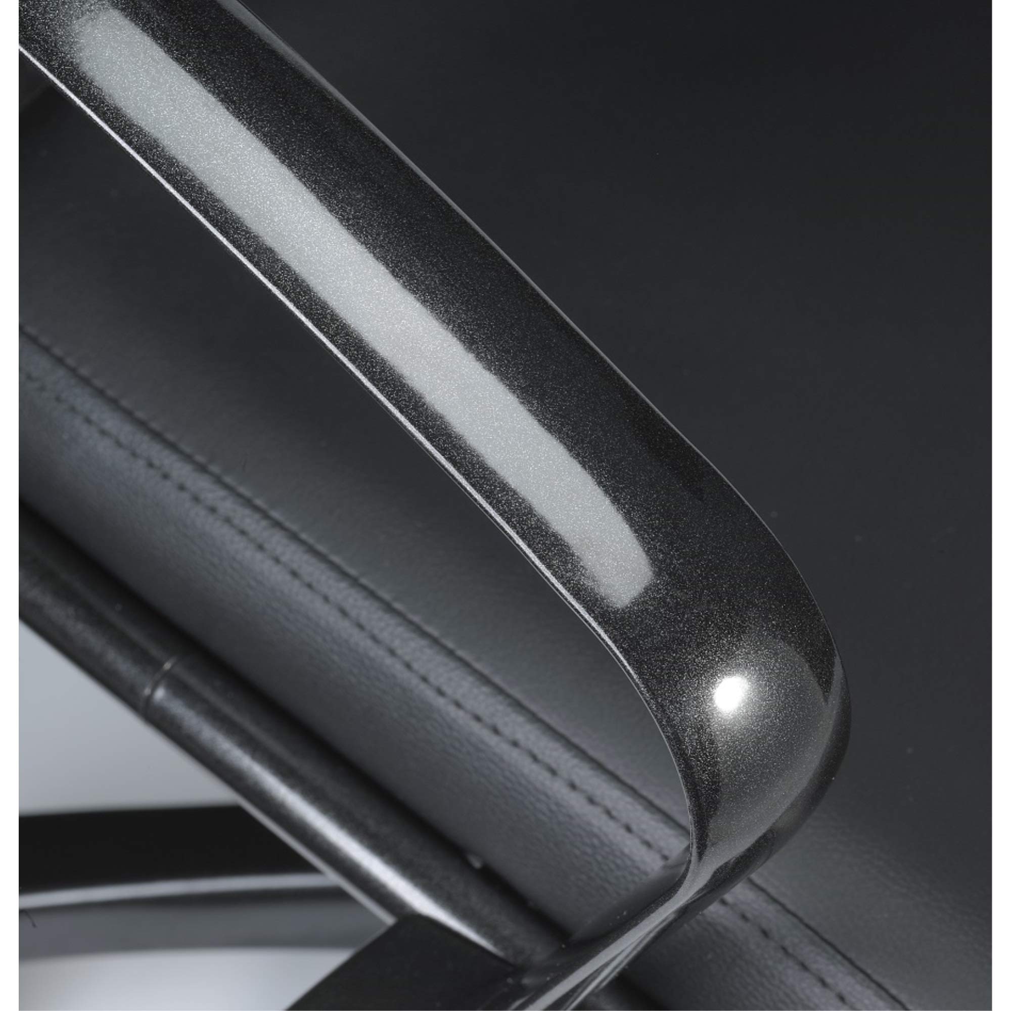 HomeRoots 22' x 25.5' x 41.5' Black Leather Chair