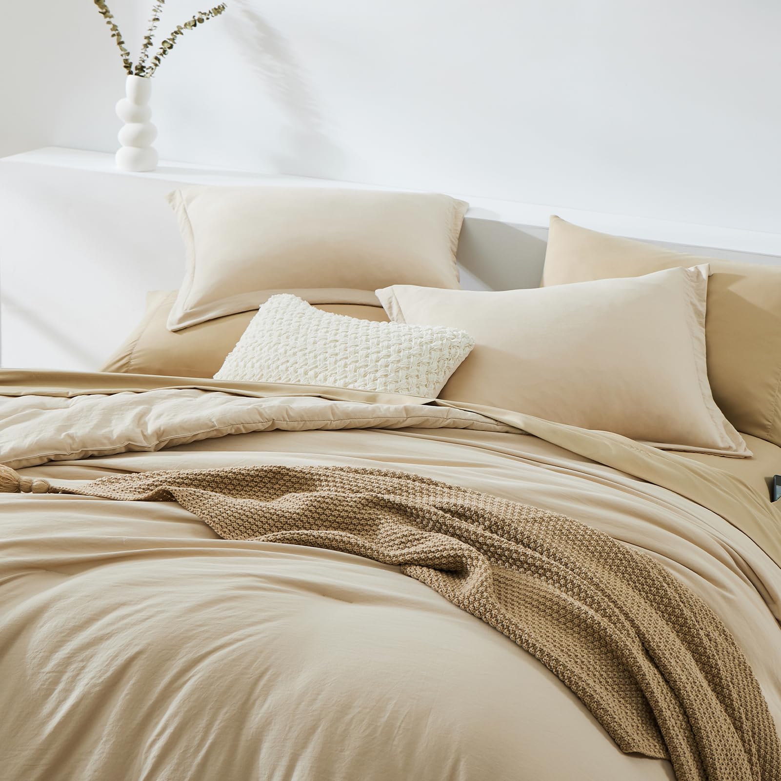 Wrensonge Beige Full Size Comforter, 7 Pieces Soft Full Size Comforter Sets- Full Comforter Fitted Sheet, Flat Sheet, 2 Pillow S