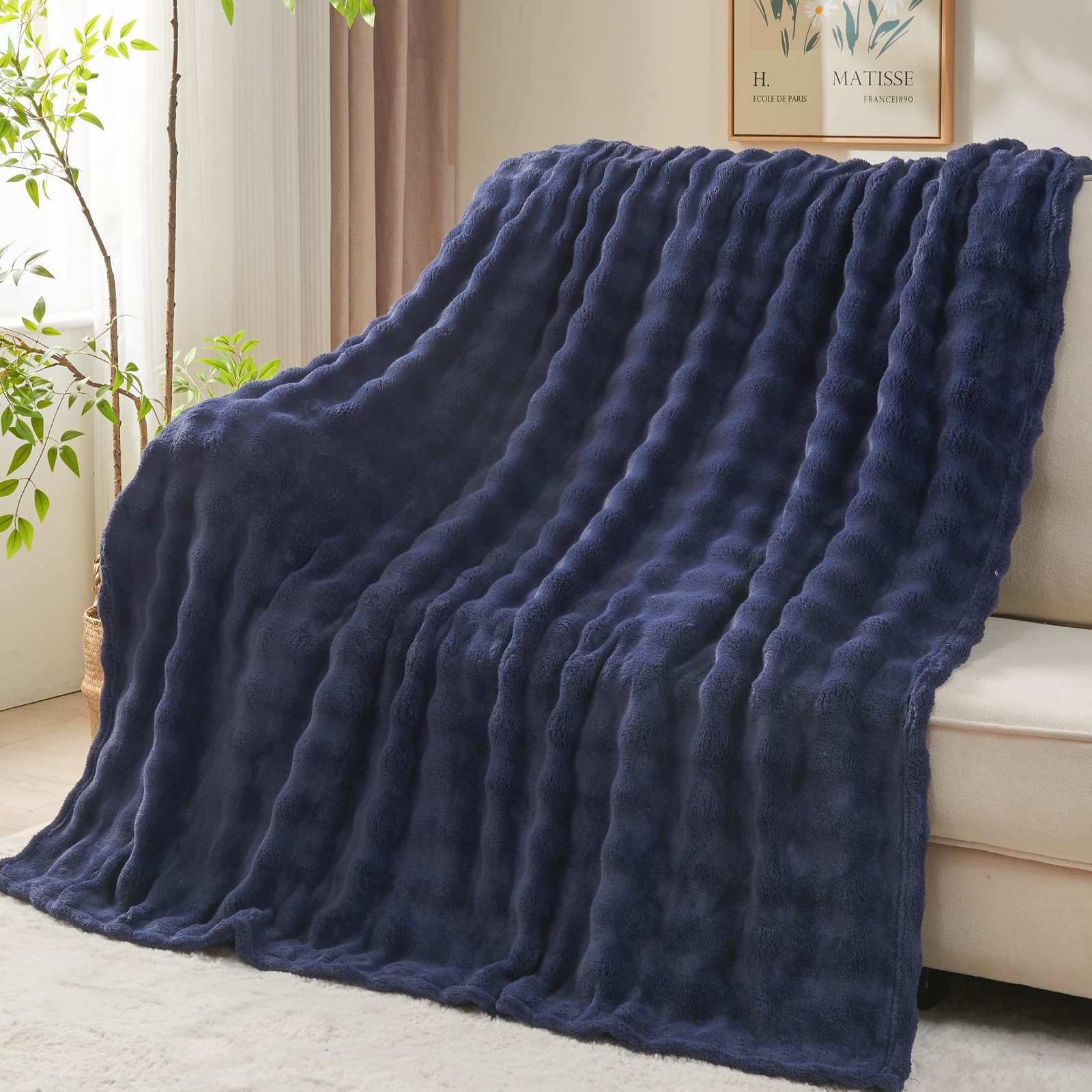 Newcosplay Throw Blanket For Couch Dark Navy Super Soft Flannel Fleece 3D Bubble Lightweight Bed Blanket All Season Use (Dark Na