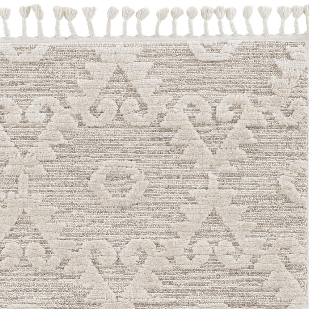 HomeRoots 8' X 11' Ivory Beige Diamond Area Rug