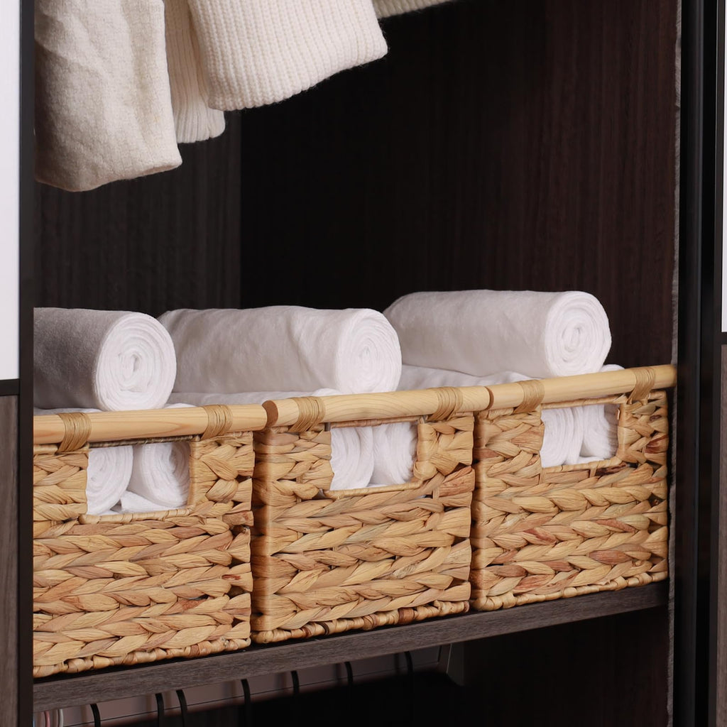 Bstnasi Large Rectangular Wicker Basket With Built-In Wooden Handles, Water Hyacinth Woven Basket For Organizing, Utility Shelve