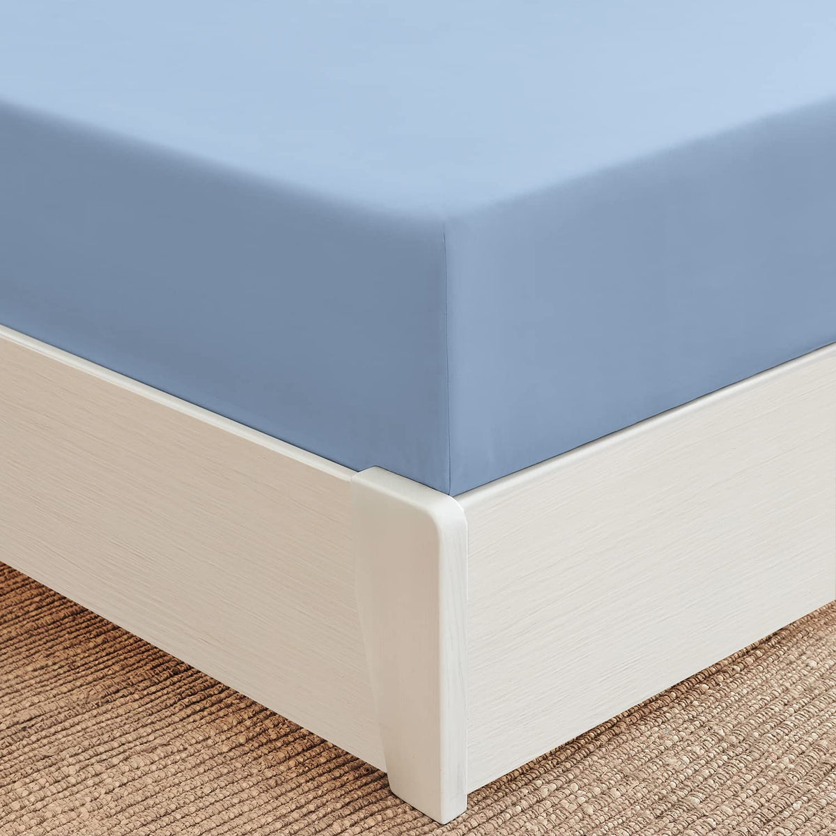 Mellanni Queen Fitted Sheet Only - Iconic Collection Bedding Sheets - Soft & Cooling Sheets With Up To 16 ' Deep Pocket - Aroun