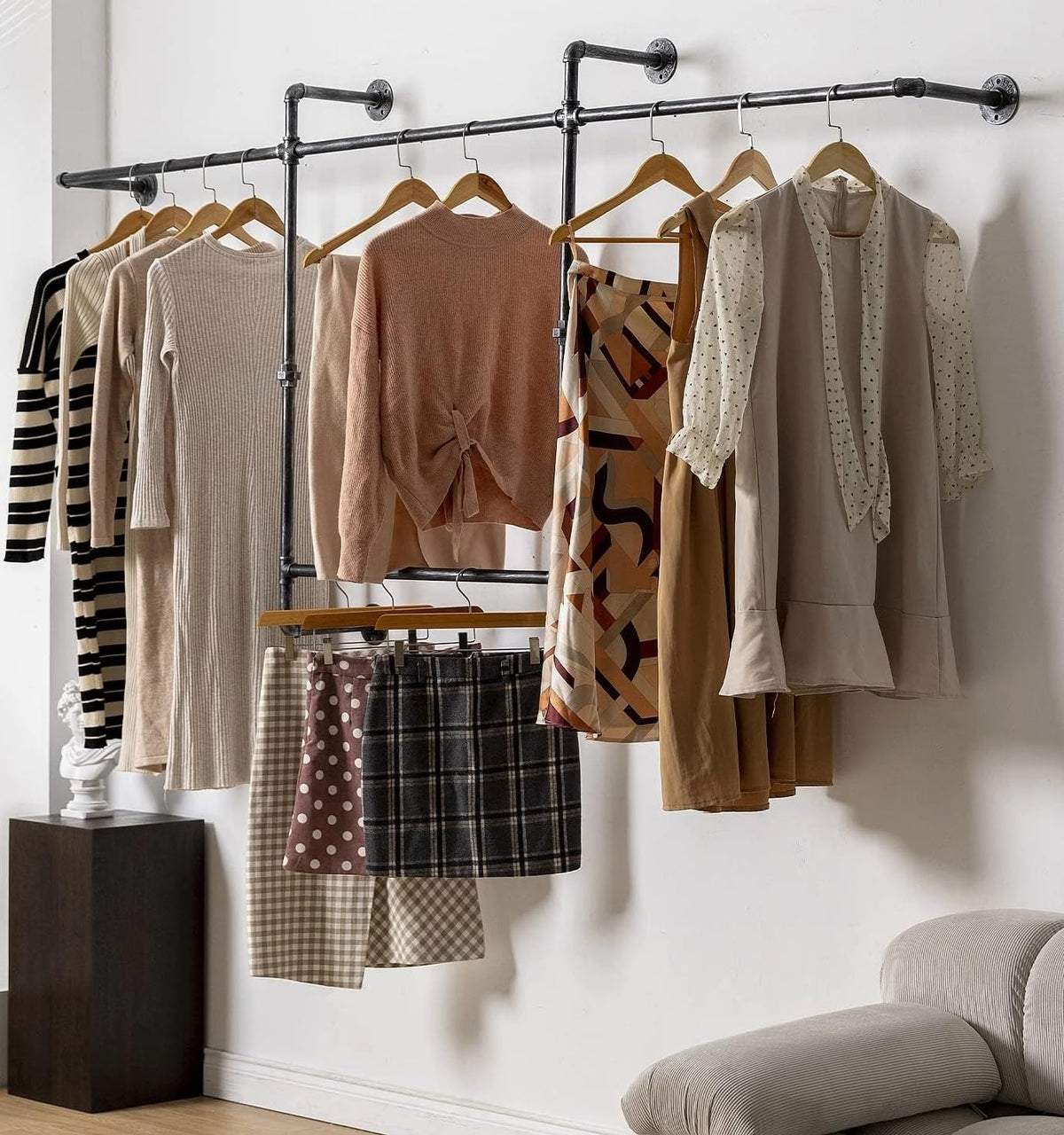 Industrial Pipe Clothing Rack, Hanging Garment Rack, Wall Mounted Pipe Clothes Rack with Four Hanging Rods, Heavy Duty Garment R