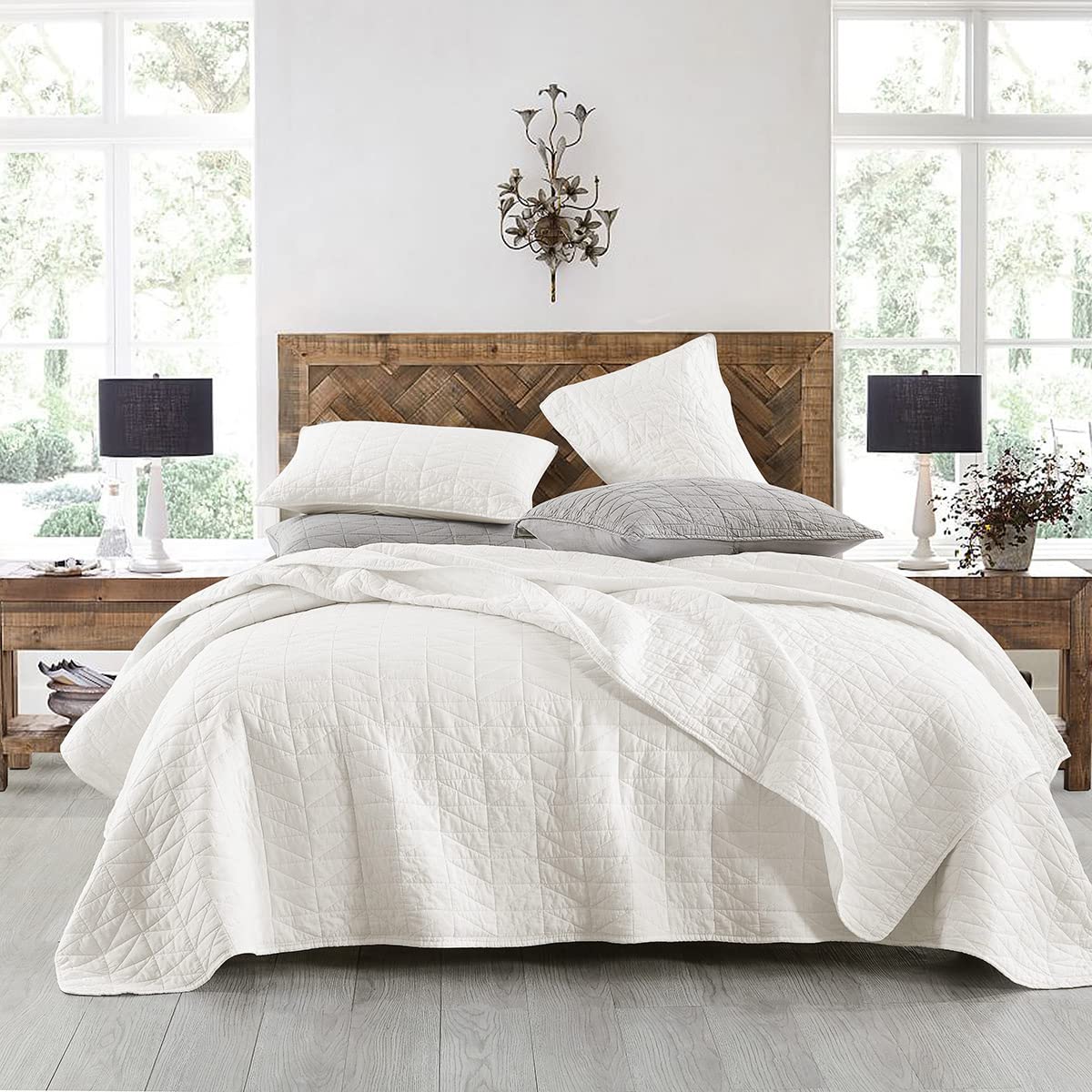 Horimote Home Quilt Set Queen Size, Stone-Washed Chic Rustic Cream White Quilt With Classic Triangle Stitched Pattern, Ultra Sof