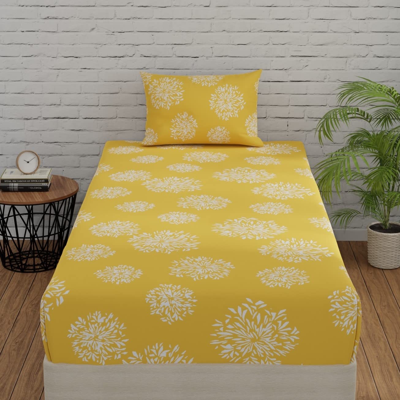 Huesland By Ahmedabad Cotton 144 Tc Fitted Bedsheet For Single Bed With 1 Pillow Cover | 36 X 78 Inches | Yellow