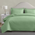 Maple&Stone Quilt Set Full/Queen, Lightweight Mint Green Bedspread Ultrasonic Chevron Pattern Light Coverlet For All Season Comf