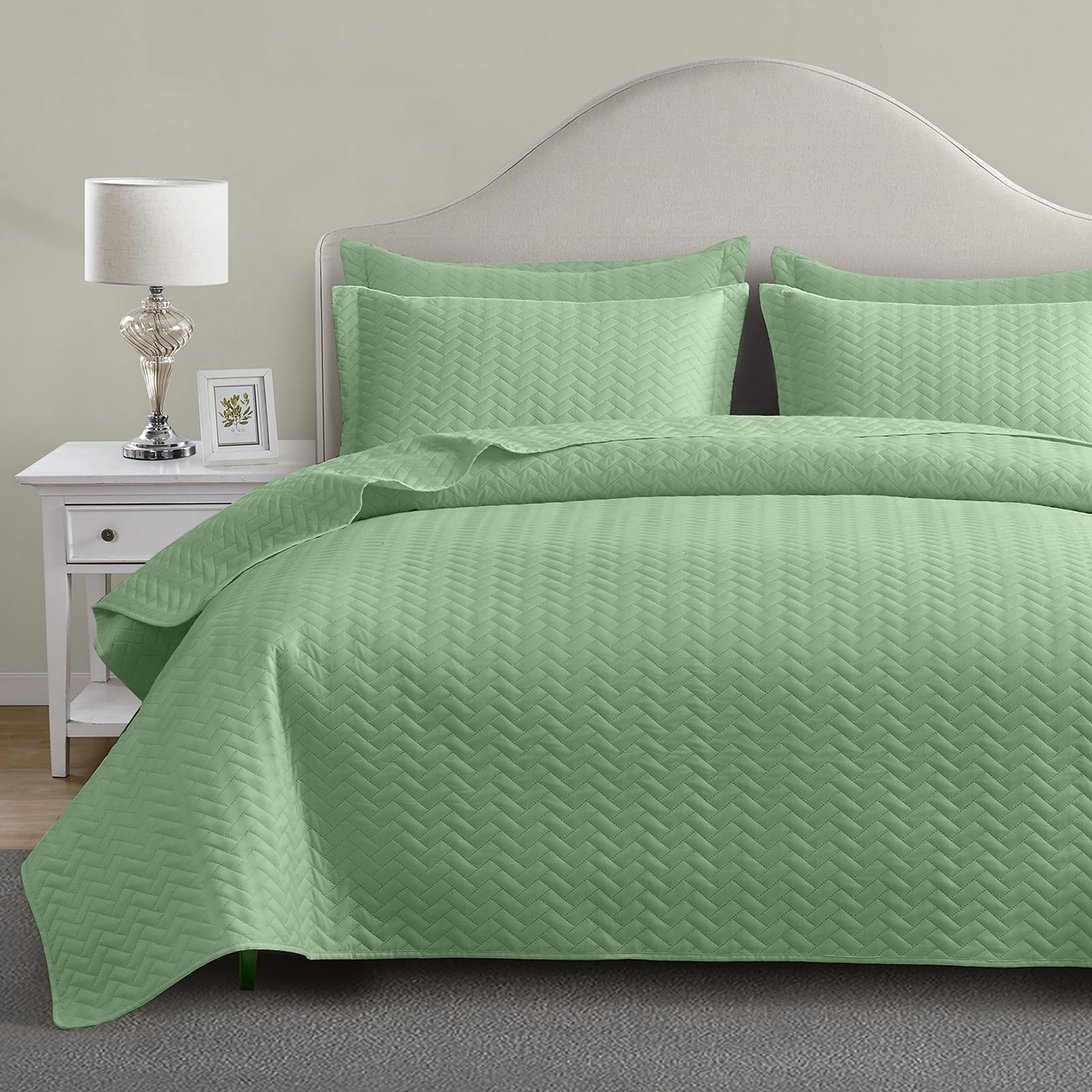 Maple&Stone Quilt Set Full/Queen, Lightweight Mint Green Bedspread Ultrasonic Chevron Pattern Light Coverlet For All Season Comf
