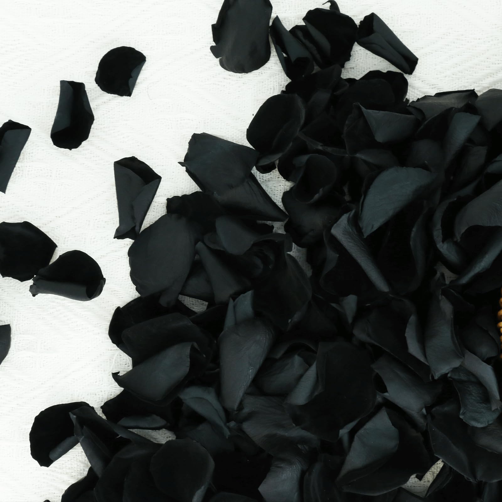 Dried Real Black Rose Petals, Preserved Flower Petals 1.75oz for Valentine's Day Gifts Wedding Party Decor, Flower Girl, Dinner 