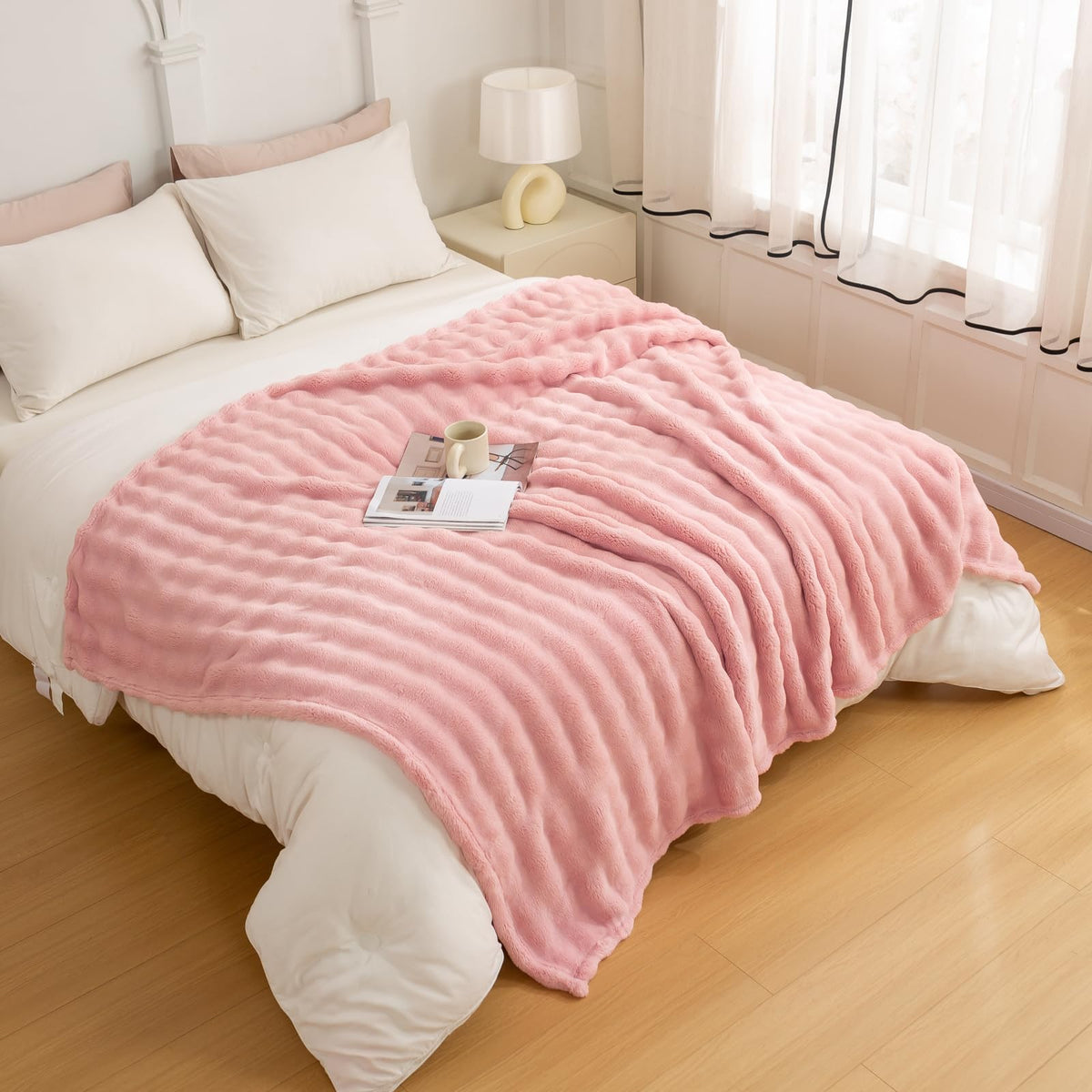 Yusoki Faux Fur Twin Blanket With 3D Bubbles Super Soft Fuzzy Cozy Thick Blanket For Couch Chair Sofa Gift Home D  Cor(Light Pin