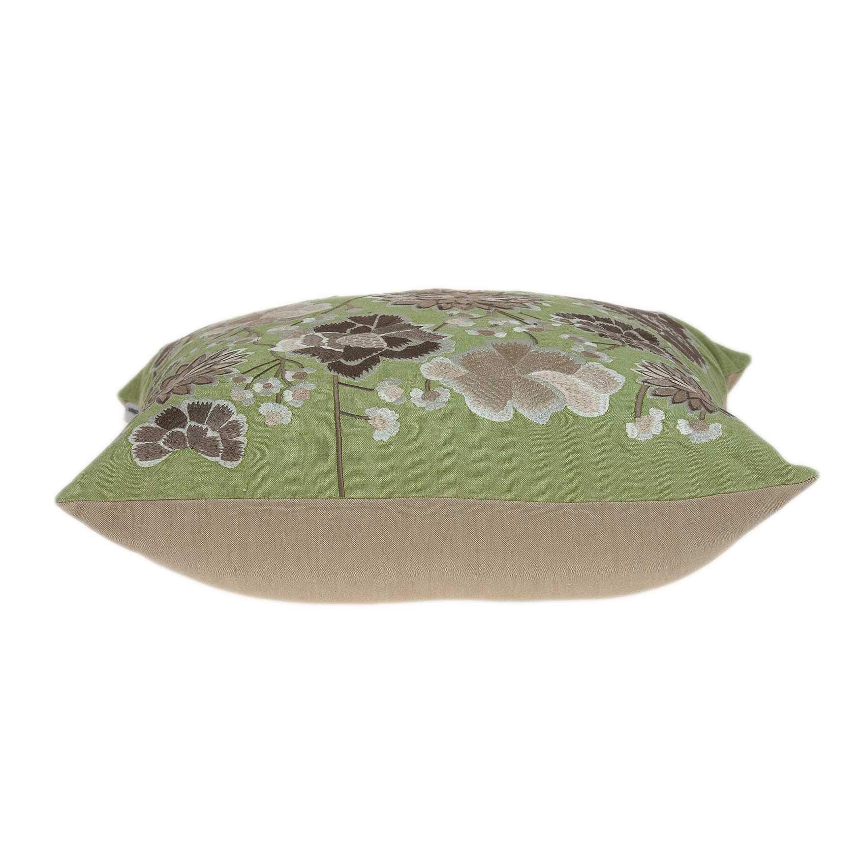 HomeRoots 100% Cotton Parkland Collection Adelia Tropical Green Pillow Cover with Down Insert