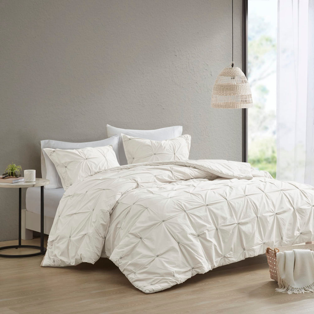 Ink+Ivy Masie Duvet Cover King/Cal King Size - White , Elastic Embroidery Tufted Ruffles Duvet Cover Set – 3 Piece – 100% Cotton Percale Light Weight Bed Comforter Covers
