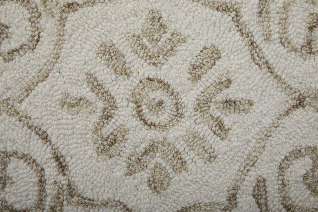 HomeRoots 512197 8 x 10 ft. Tan & Ivory Wool Paisley Hand Tufted Handmade Stain Resistant Rectangle Area Rug