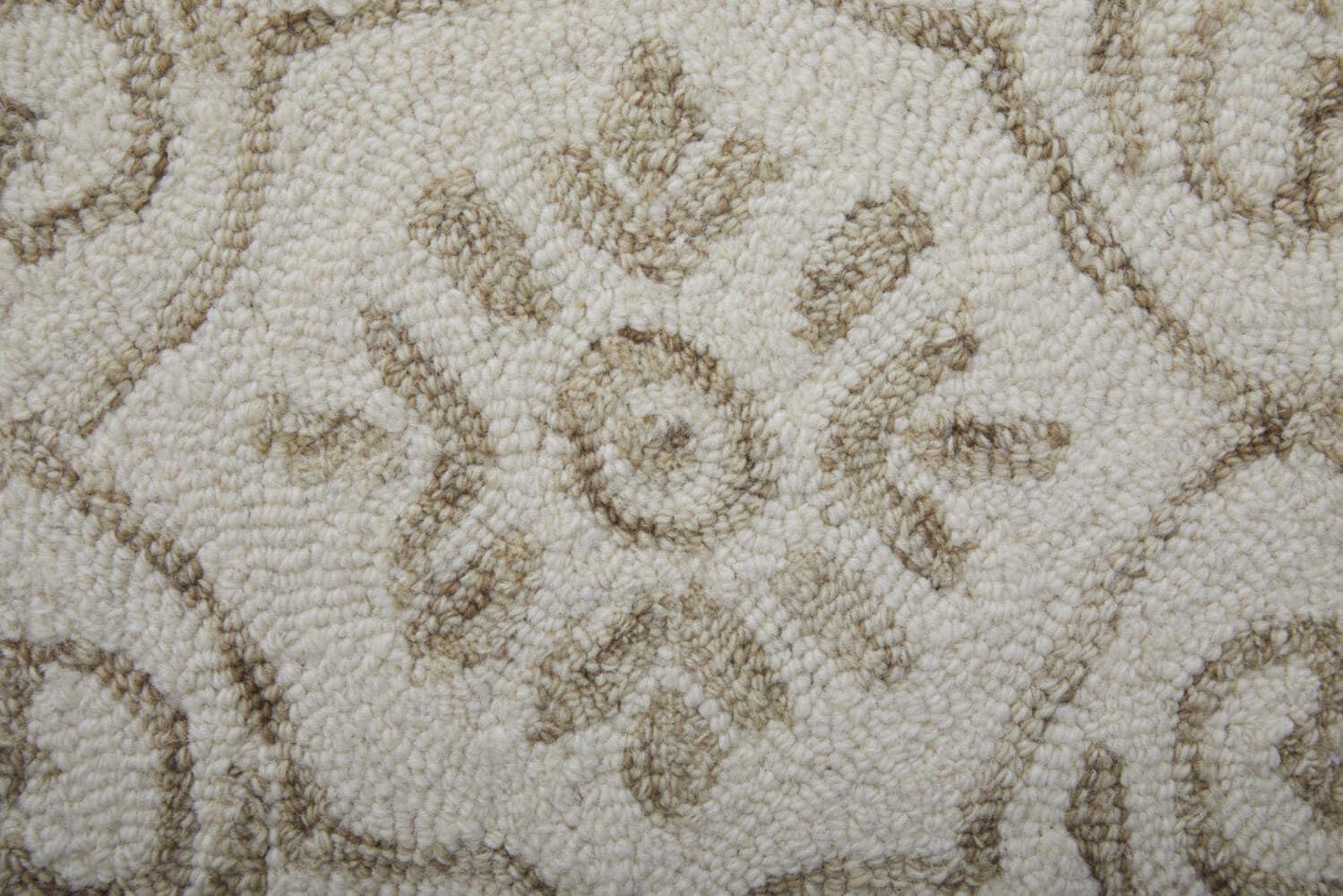 HomeRoots 512197 8 x 10 ft. Tan & Ivory Wool Paisley Hand Tufted Handmade Stain Resistant Rectangle Area Rug