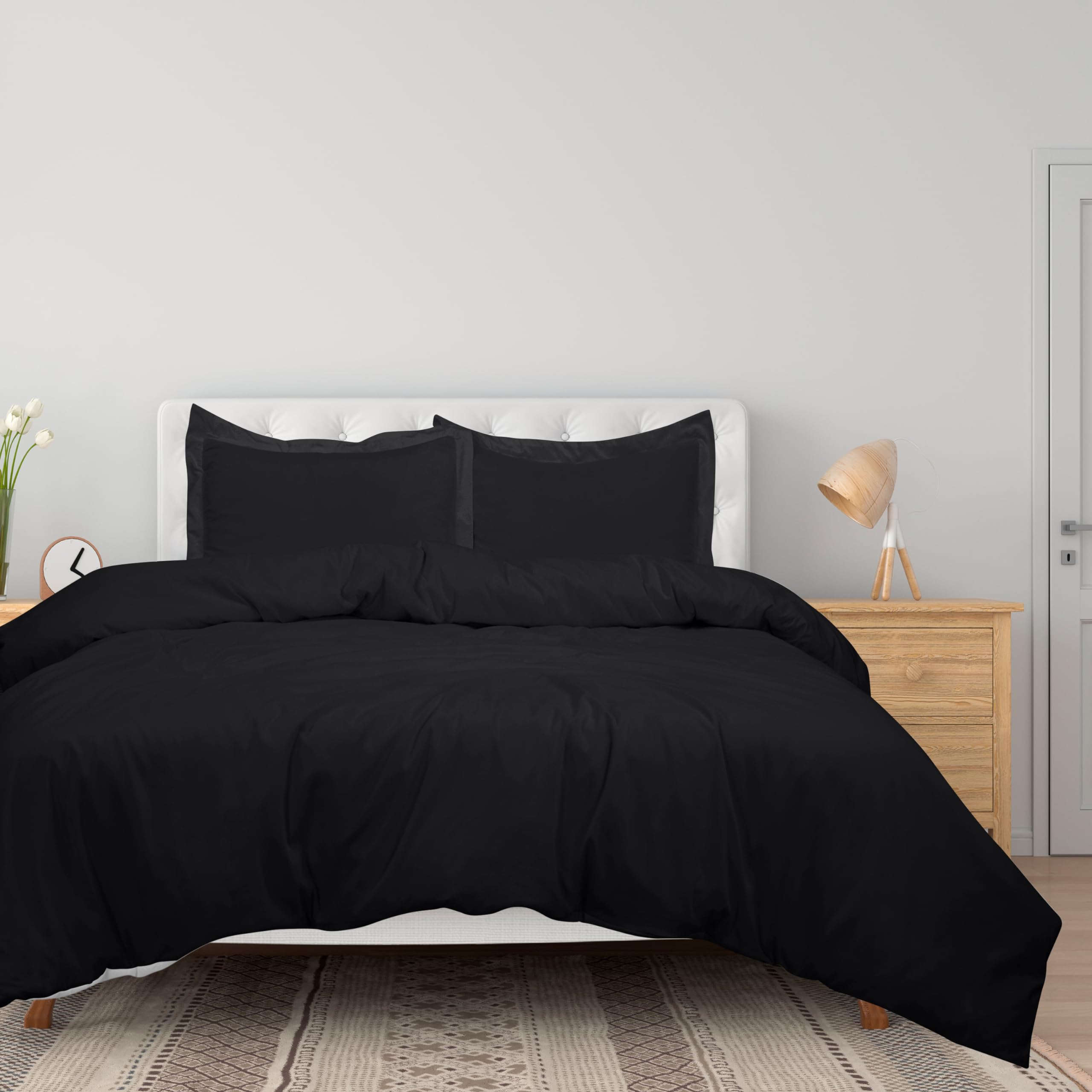 Royale Linens Black Duvet Cover Queen Size - 3 Piece Bedding Comforter Covers - Zipper Closure - 1 Queen Duvet Cover 90X90 Inche