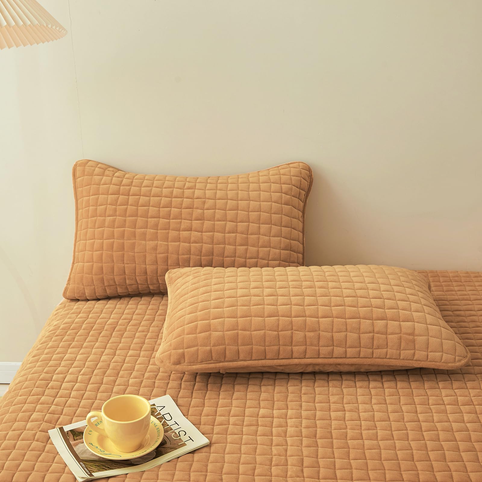 Lweipsqlin Quilted Flannel Pillowcases,2 Pack Soft Flannel Pillow Shams Covers With Envelope Closure,No Filling. (King, Yellow)