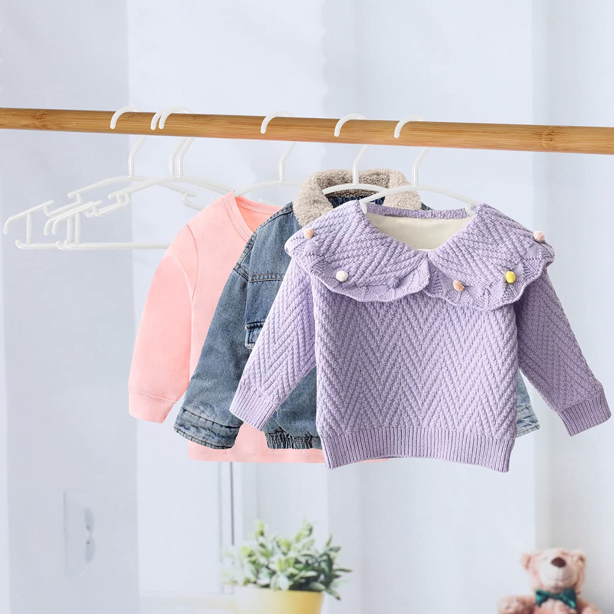 Goodtou Kids Hangers 100 Pack Baby Hangers For Closet Toddler Hangers Plastic White Childrens Hangers Small Hangers 10.24Inch