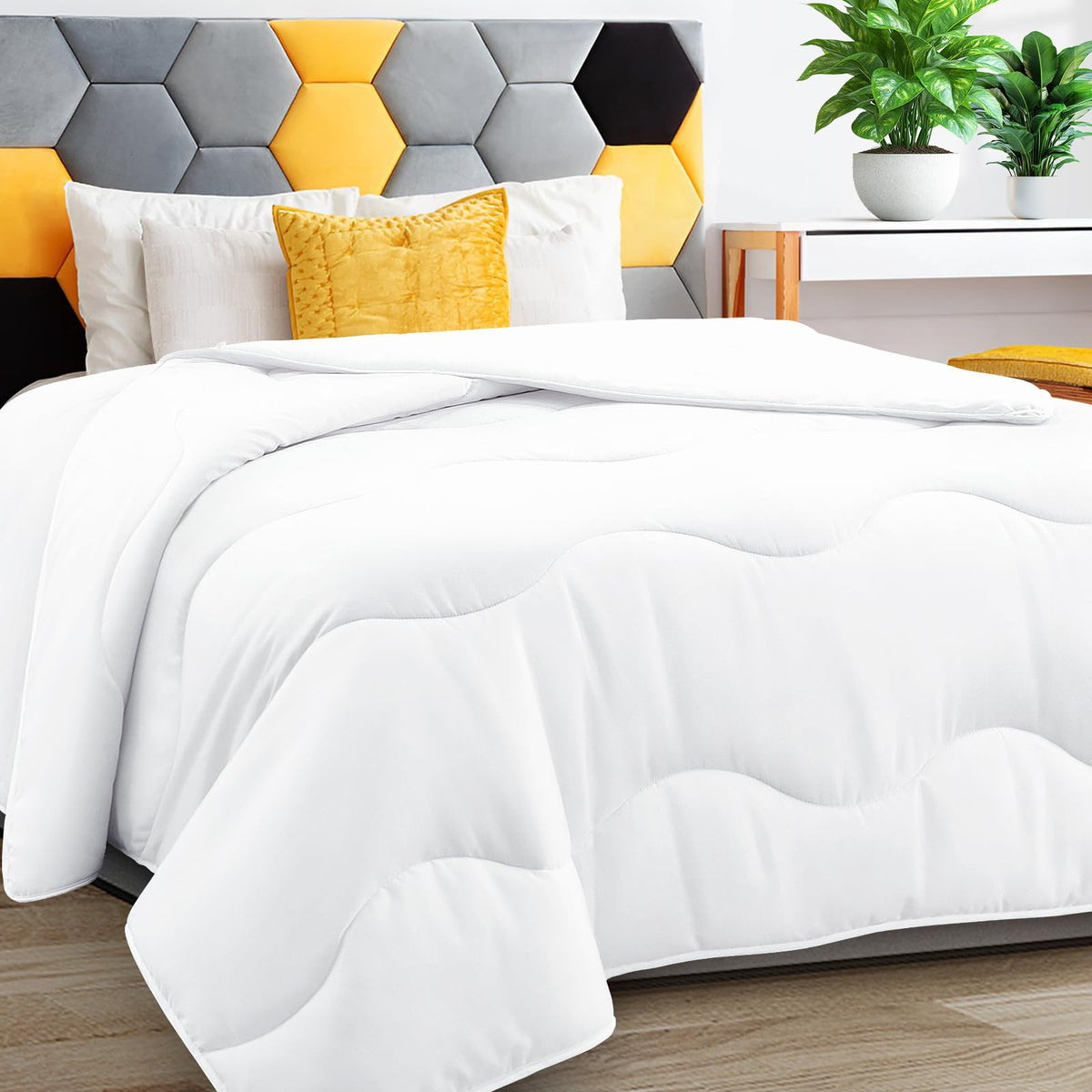 Meelus Lightweight Comforter Cooling Duvet Insert White, All Season Breathable Twin Size Duvet, Soft Microfiber Summer Cool Down