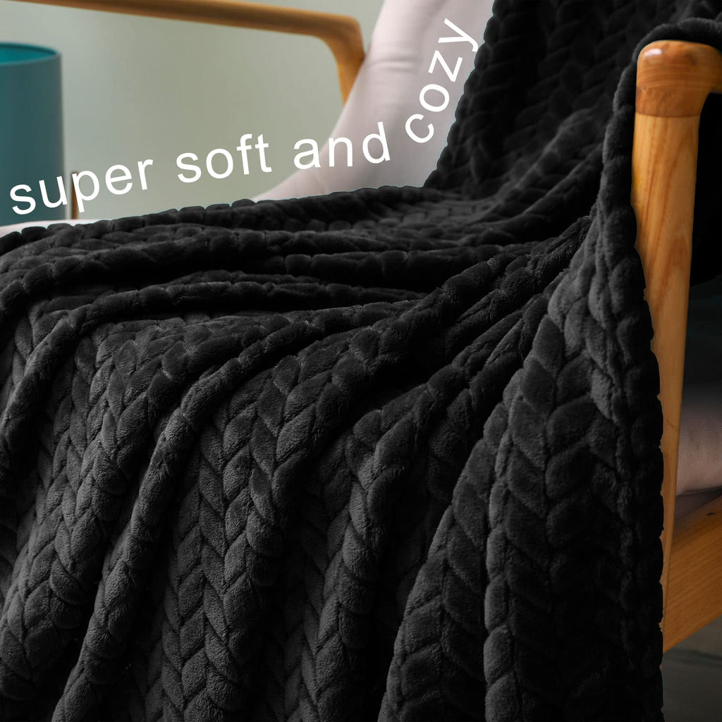 Exclusivo Mezcla Black Fleece King Size Blanket For Bed, 90X104 Inches Soft Cozy 3D Decorative Jacquard Flannel Blankets, Lightw