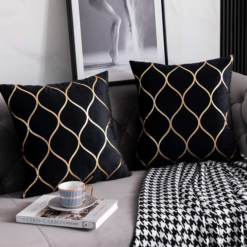 Dezene 20X20 Inch Gold Velvet Throw Pillow Covers: 2 Pack Square Decorative Pillow Cases For Bedroom Sofa Couch Living Room, Bla