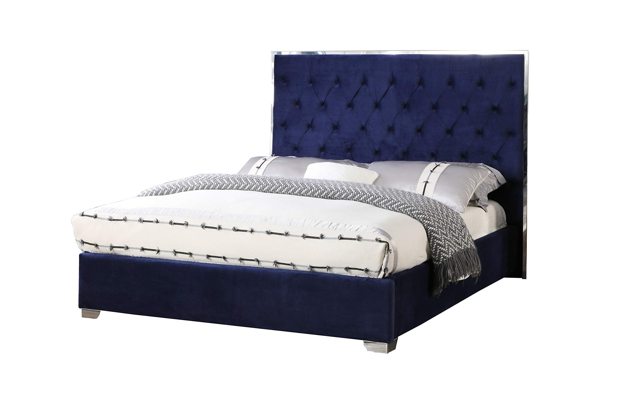 Best Master Furniture Natasha Velvet Platform Bed, King, Blue