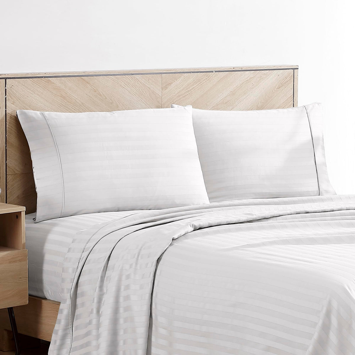 Brielle Home 300 Thread Count Sheet Set, 100% Cotton Oeko-Tex Dobby Striped Jacquard Sheet And Pillowcase Set, White, Twin
