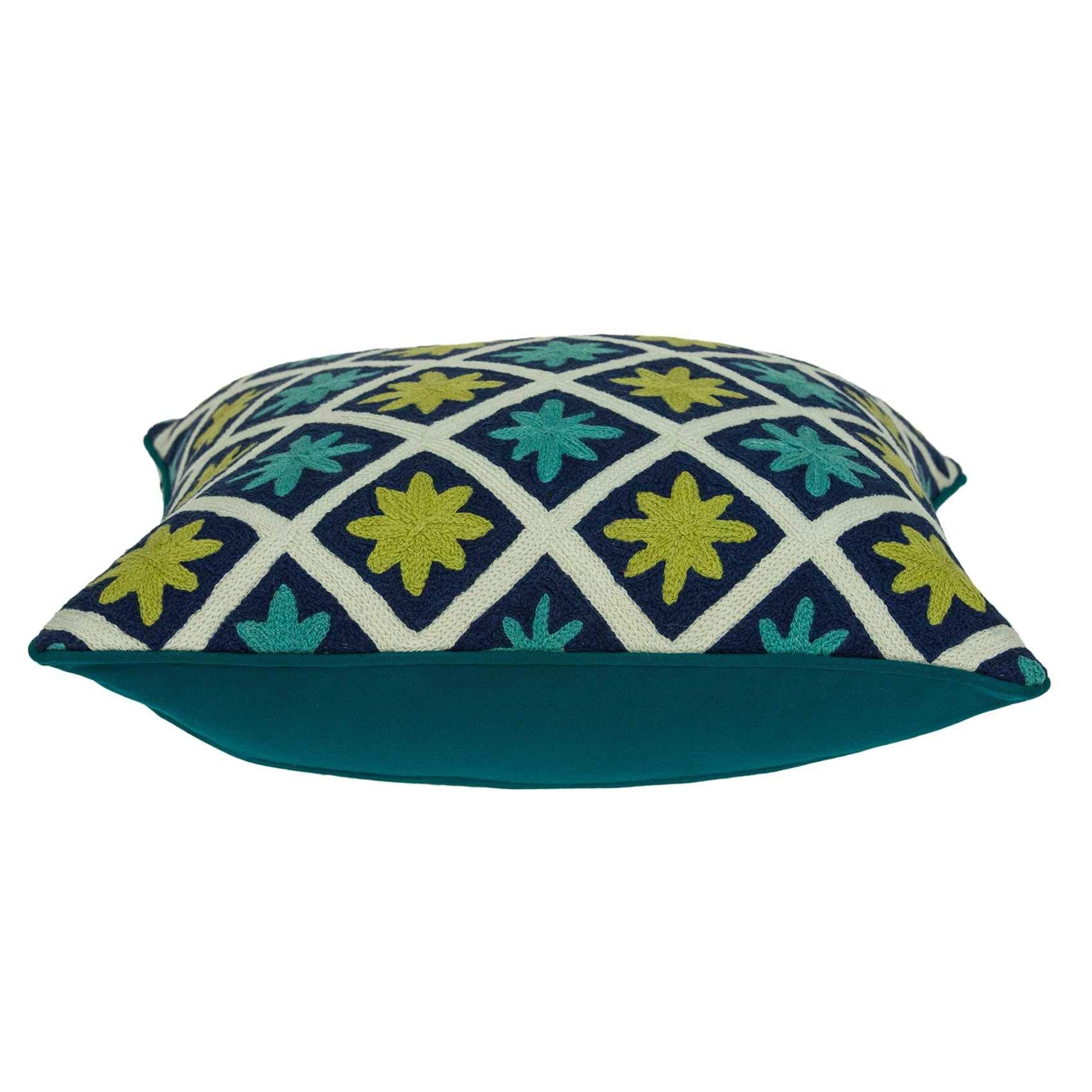 HomeRoots 100% Cotton 20' X 7' X 20' Handmade Traditional Multicolor Pillow Cover with Down Insert