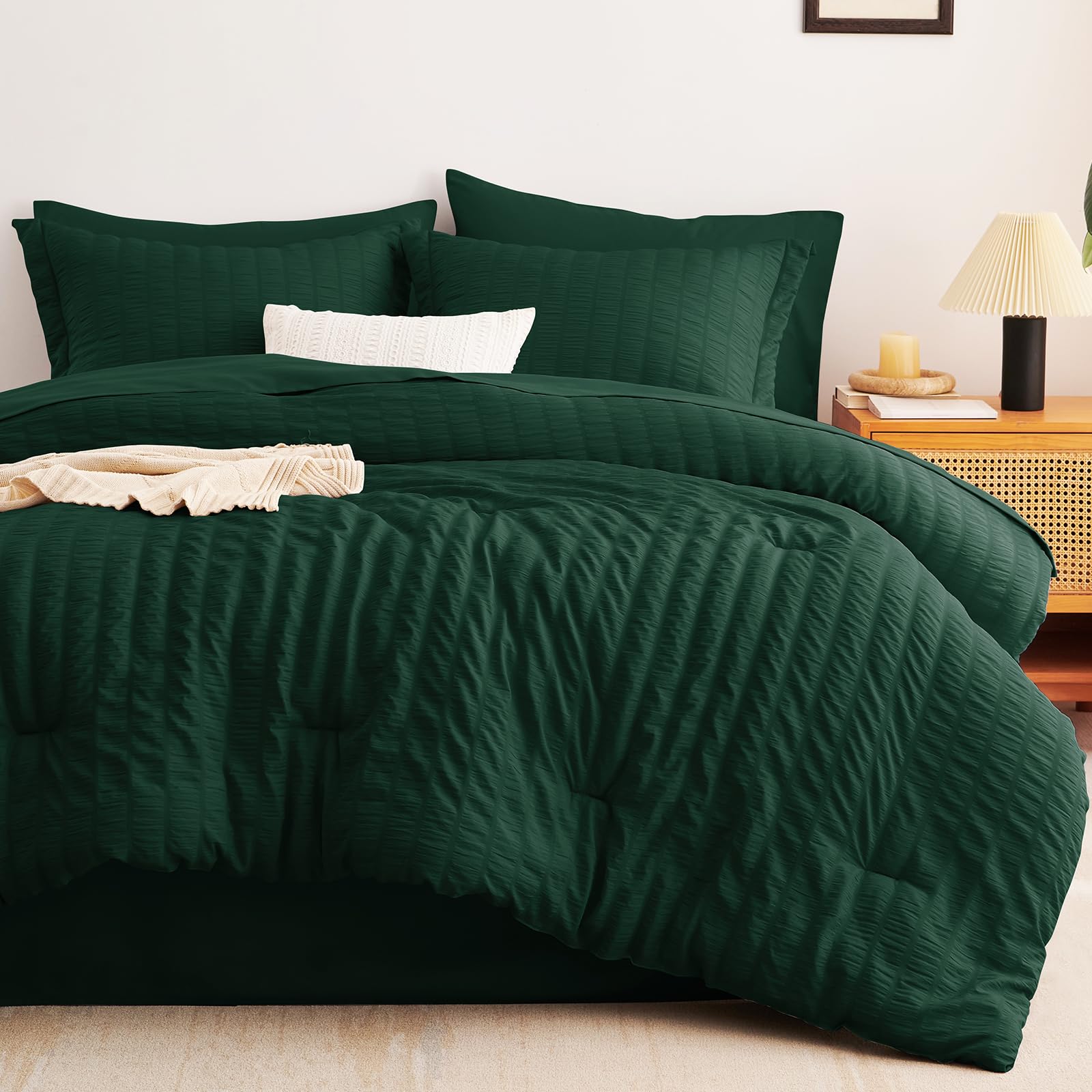 Cozylux King Seersucker Comforter Set With Emerald Green Bed In A Bag 7-Piece All Season Bedding Set With Comforter, Pillow Sham, Flat Sheet, Fitted Sheet, Pillowcase