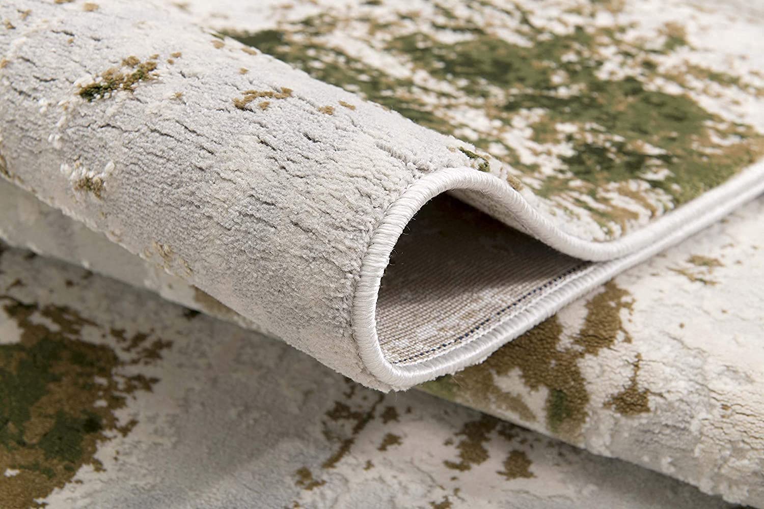 HomeRoots 100% High Grade Polypropylene 7â€ x 10â€ Green and Ivory Distressed Area Rug