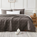 Southshore Fine Living, Inc. Oversized King Quilt Set, Lightweight Quilt, King/California King Quilt With Pillow Shams, Brick Pa