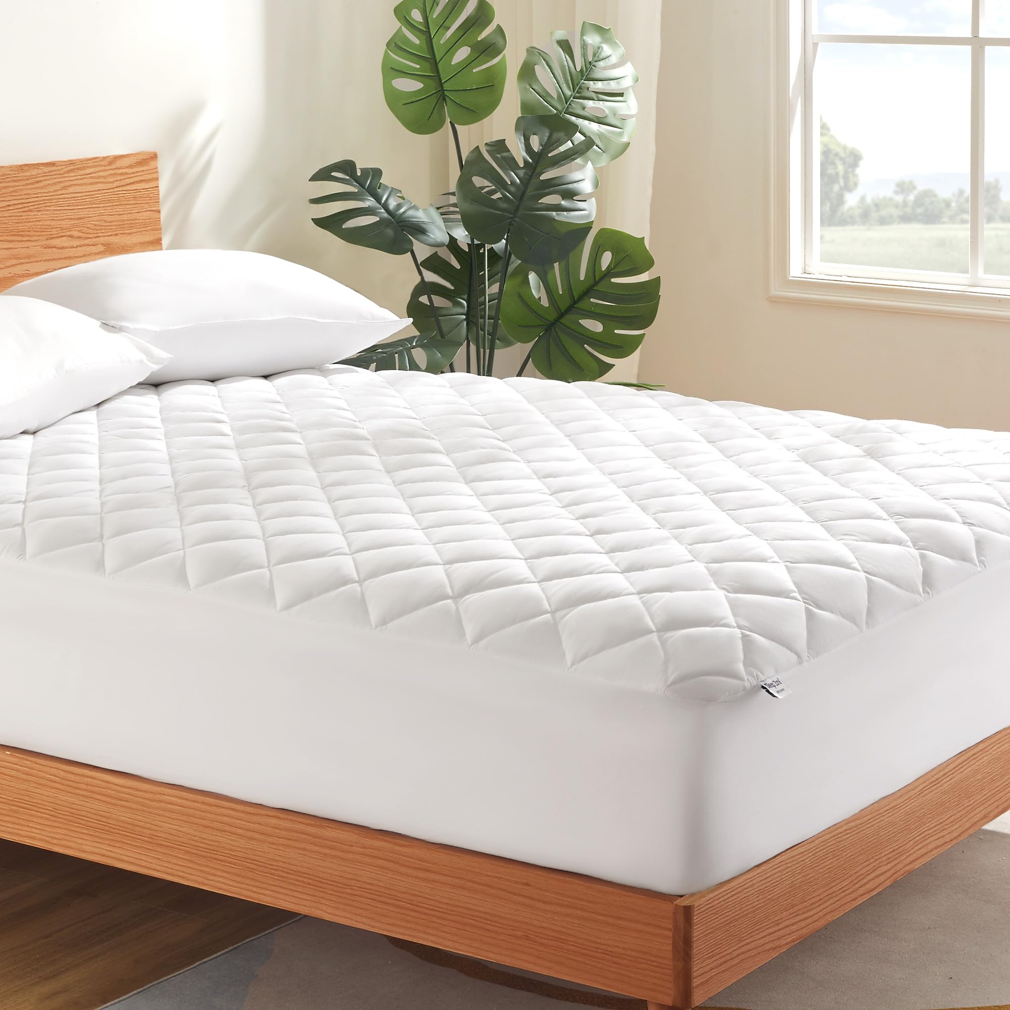 Sleep Zone Cooling Mattress Pad King Non Slip, Breathable Bed Cover With Down Alternative Filling Mattress Protector, Easy Washable (White, King, 78X80)