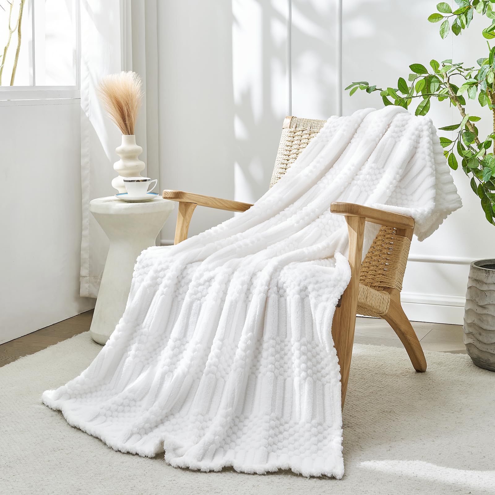 Lifein Fall Throw Blanket For Couch-Soft White Boho Bed Throw Blanket,Fleece Cozy Blanket For Autumn,Cute White Fluffy Lightweig
